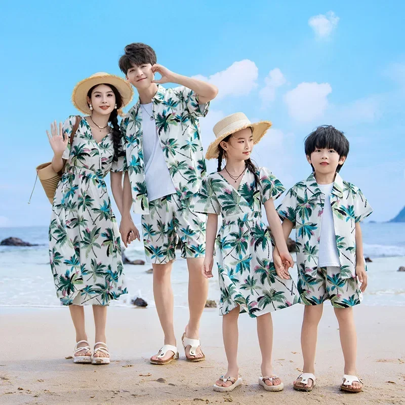 The Plant Parent - Tatil Çift Görünüm Ebeveyn-çocuk Giyim Anne