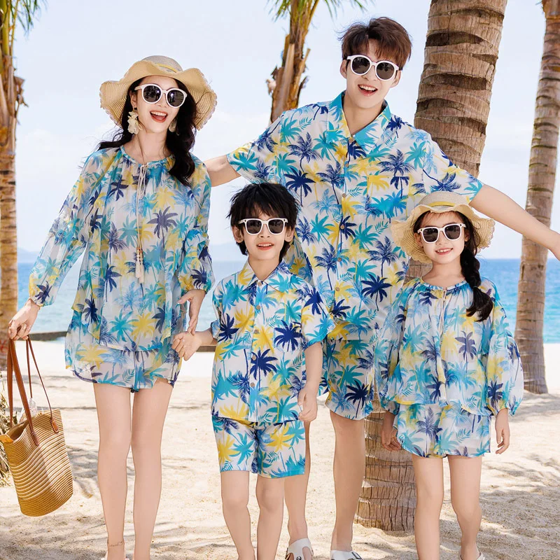 The Plant Parent - Aile Tatil Görünümü Eşleşen Kıyafetler Tatil
